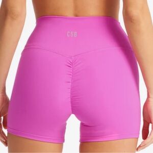 CSB scrunch shorts 4” in muse hot pink🎀🍬